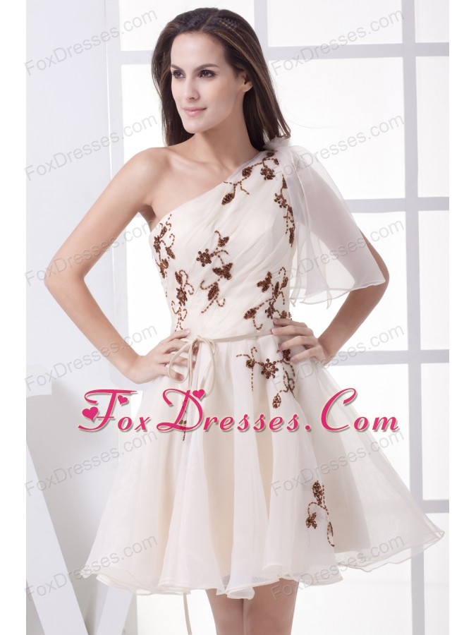 The price is just for the dress. Any other accessories in the