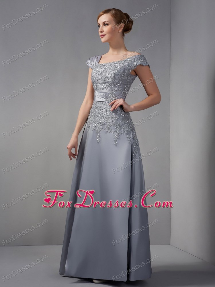 Classic dress mother of groom