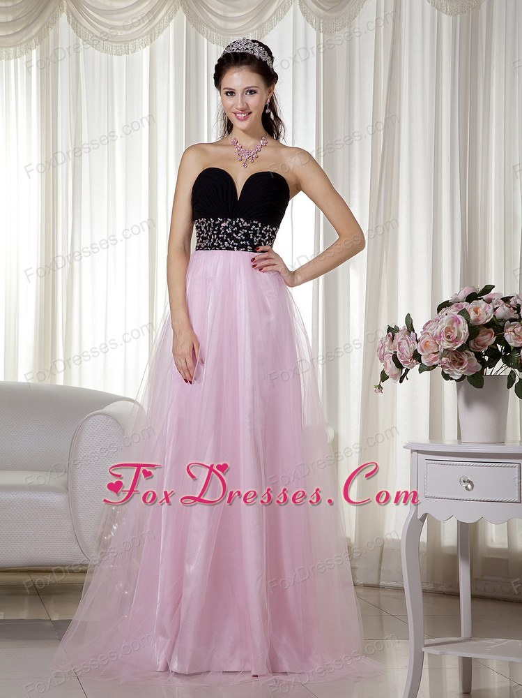 black and pink prom